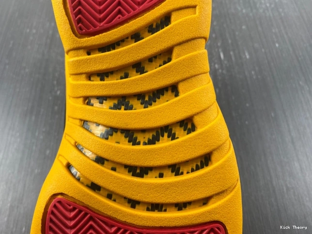 Kicktheory China 12 Years Jordan in Air 25 DR8887-100 0804
